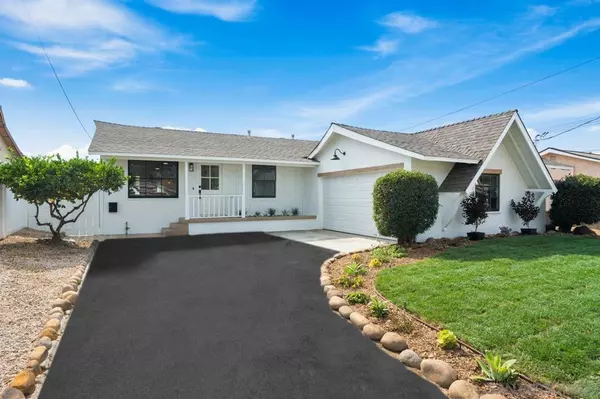 El Cajon, CA 92019,812 Alveda Ave