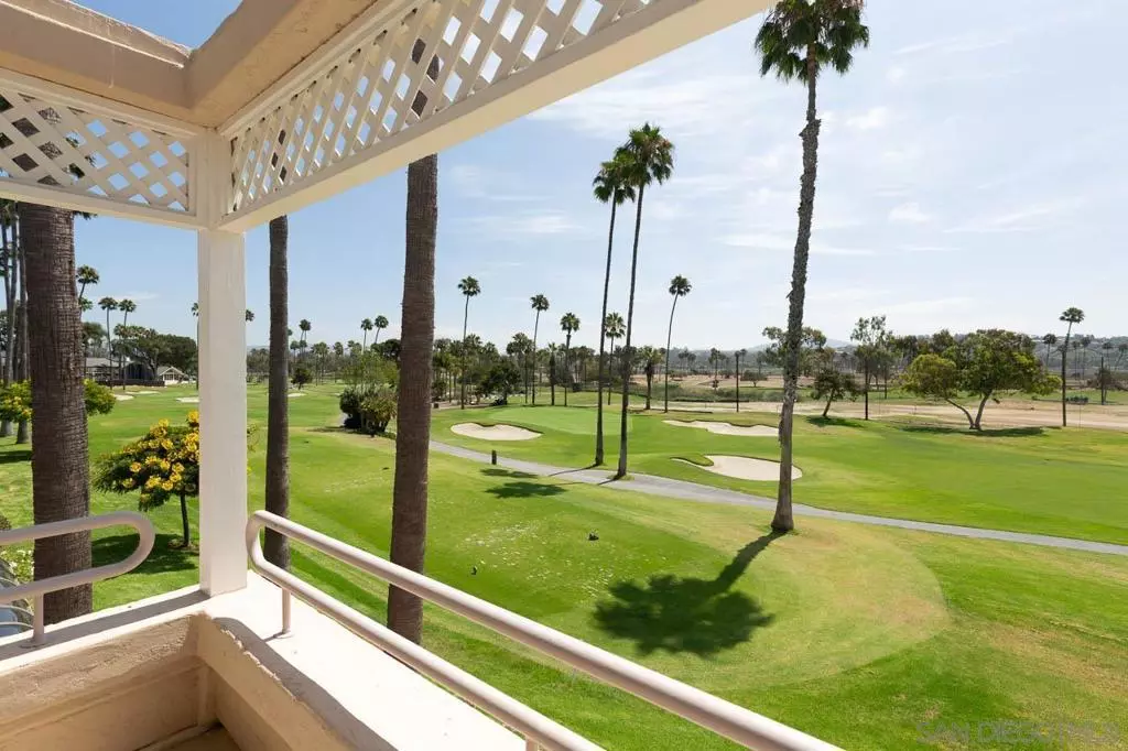 Rancho Santa Fe, CA 92091,4019 Avenida Brisa