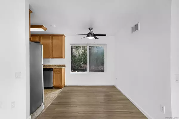 San Diego, CA 92115,6333 COLLEGE GROVE WAY ##13106