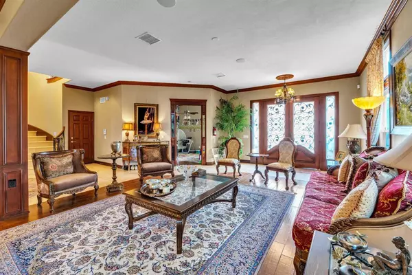 San Diego, CA 92130,5398 SHANNON RIDGE LANE