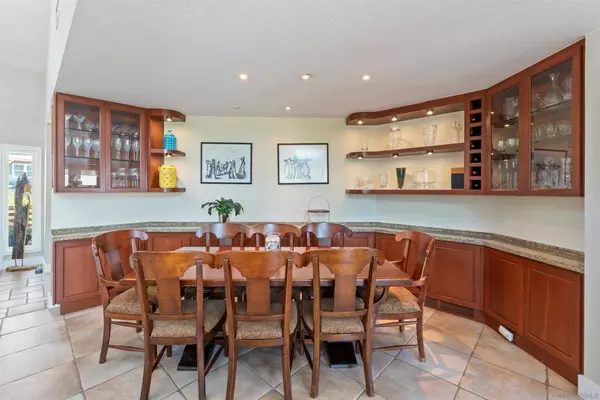 Poway, CA 92064,17924 Saint Andrews Dr