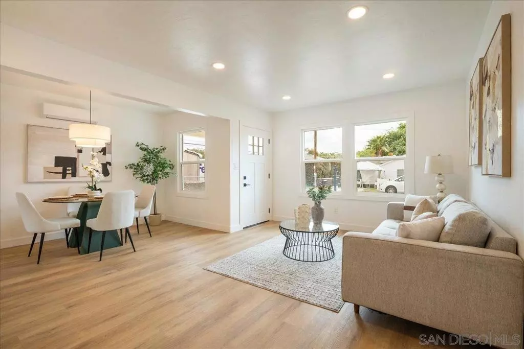 La Mesa, CA 91941,7486 Muriel Pl