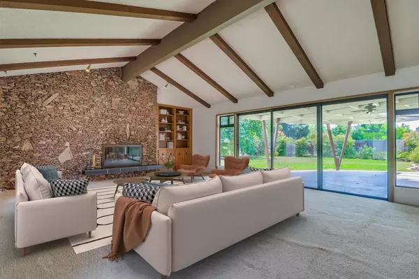 La Mesa, CA 91942,6081 Veemac