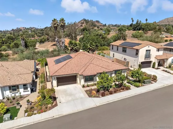 Escondido, CA 92027,2313 E Lincoln Ave