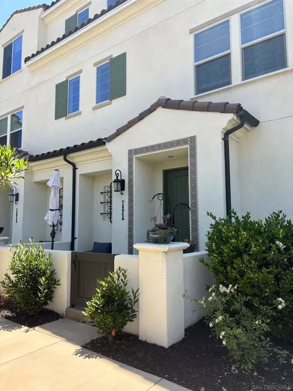 16045 Veridian Cir, San Diego, CA 92127