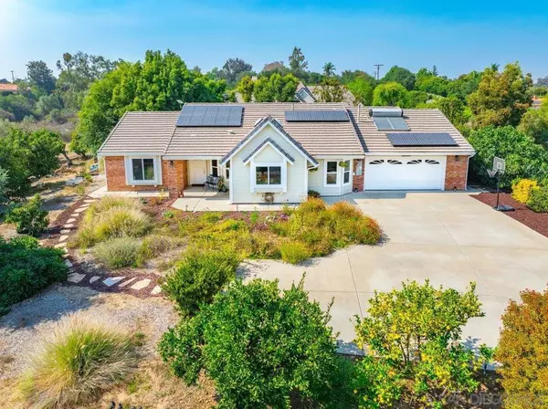 413 Beavercreek Ln, Fallbrook, CA 92028