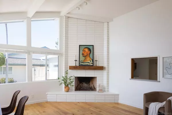 San Diego, CA 92037,6529 Manana Place