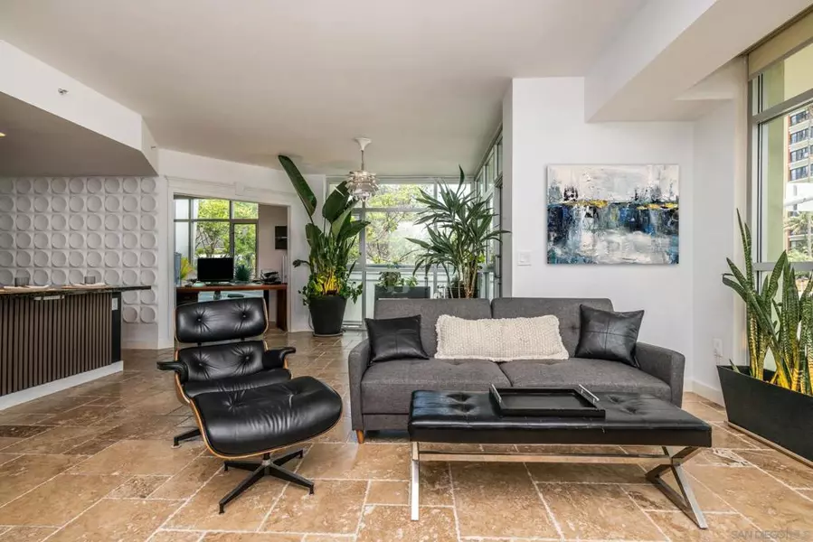 3812 Park Blvd #206, San Diego, CA 92103