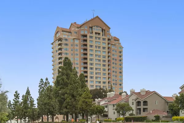 San Diego, CA 92122,3890 Nobel Dr #1104