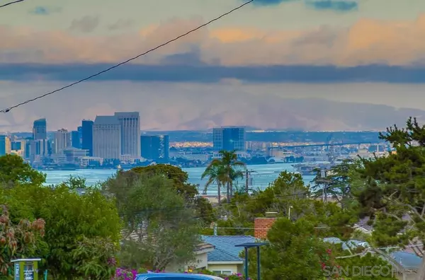 San Diego, CA 92107,3806 Dixon Pl