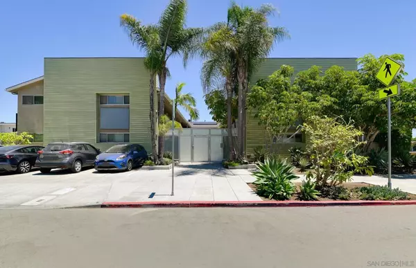 San Diego, CA 92103,3907 Georgia St #7