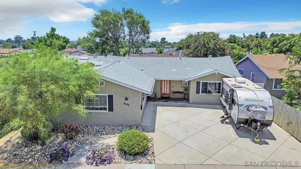 San Diego, CA 92119,6438 Lake Atlin Ave