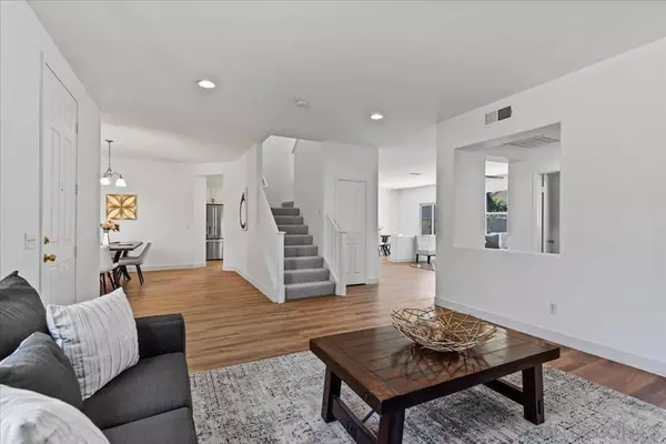 San Marcos, CA 92069,817 Avenida Codorniz