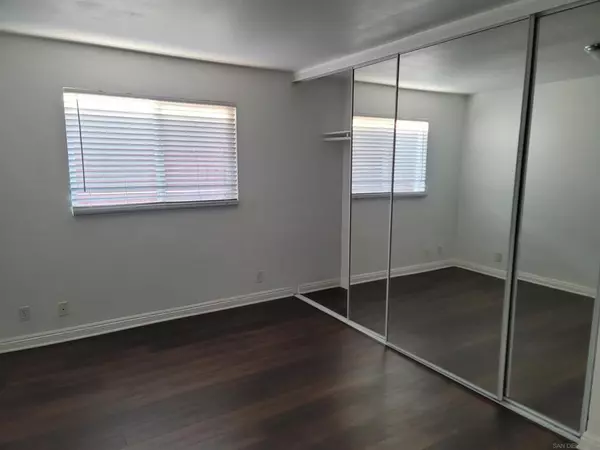 San Diego, CA 92113,4398 Delta Street #8