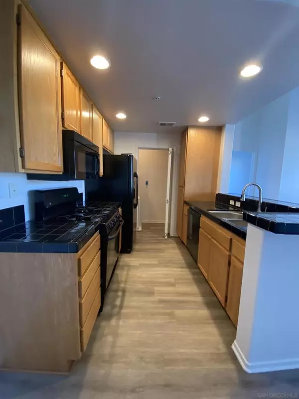 Chula Vista, CA 91913,1344 Paizay Pl #734