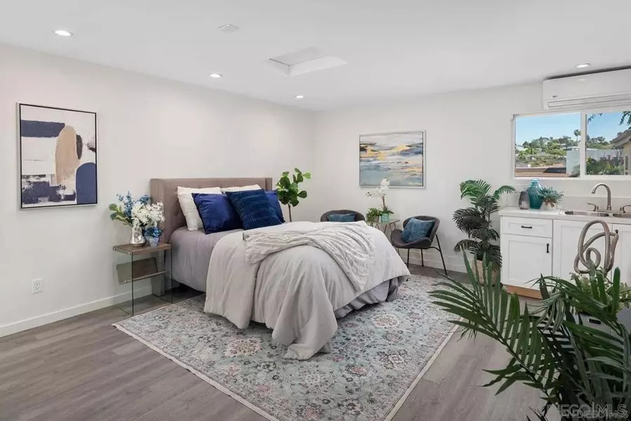 6474 University Ave #Studio Unit, San Diego, CA 92115