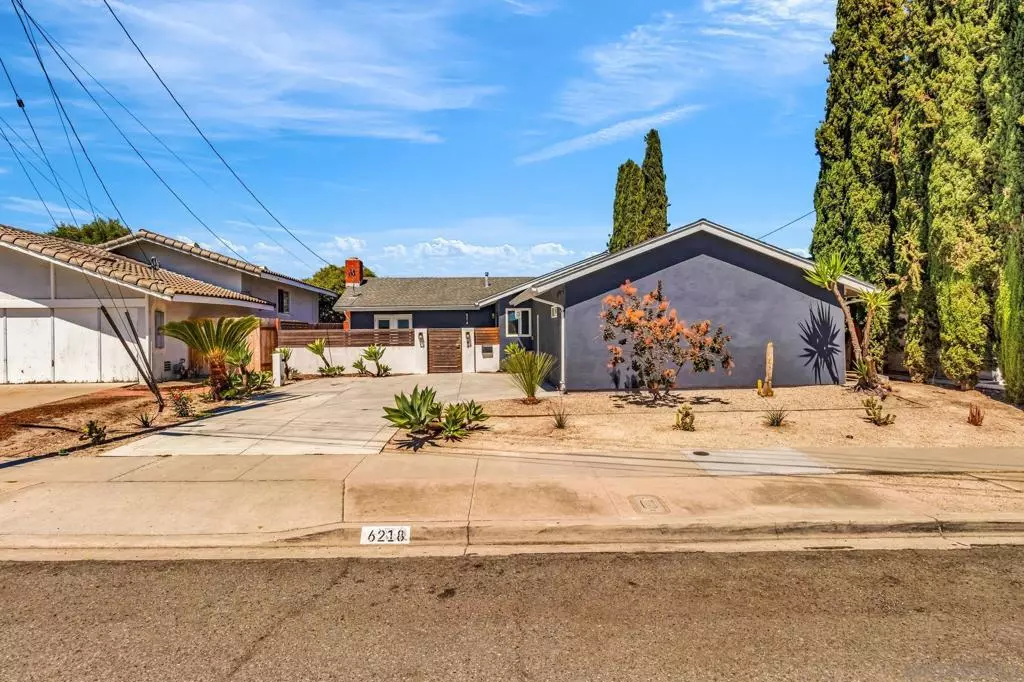 San Diego, CA 92119,6218 Lake Badin Ave