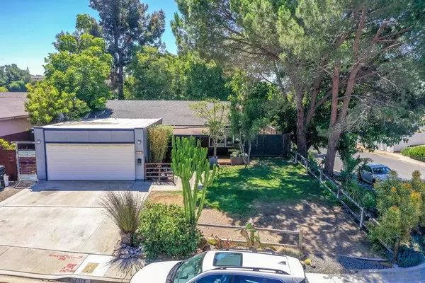 San Diego, CA 92119,7111 Barker Way