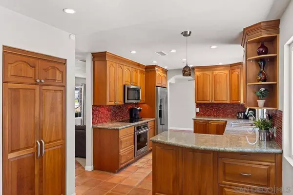 Poway, CA 92064,14102 Tricia St