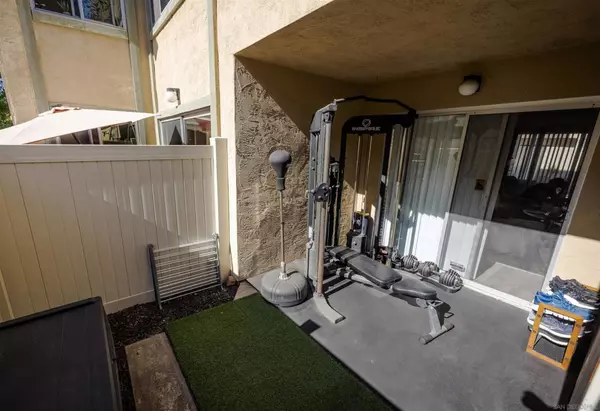 San Diego, CA 92123,7855 Hummingbird Lane