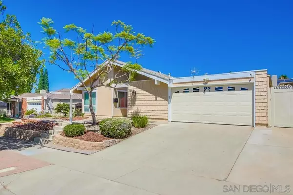 San Diego, CA 92120,5856 Laramie Way