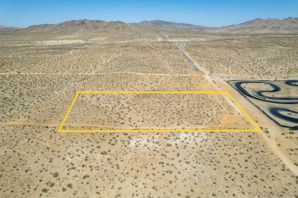 Apple Valley, CA 92307,0 Central RD