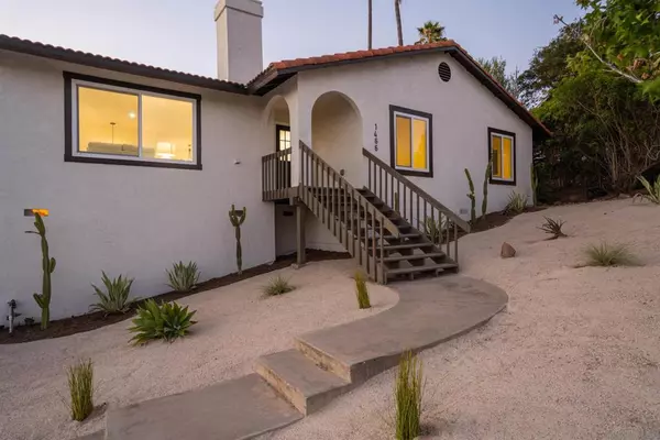 Escondido, CA 92027,1466 Conway Dr