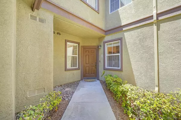 Chula Vista, CA 91915,1227 Cabezas Cove #4