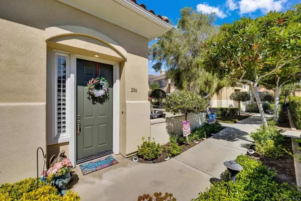 Rancho Santa Margarita, CA 92688,206 Via Vicini