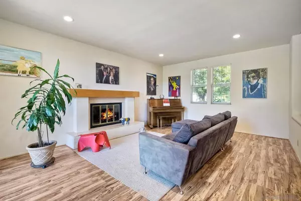 Poway, CA 92064,15892 BENT TREE ROAD