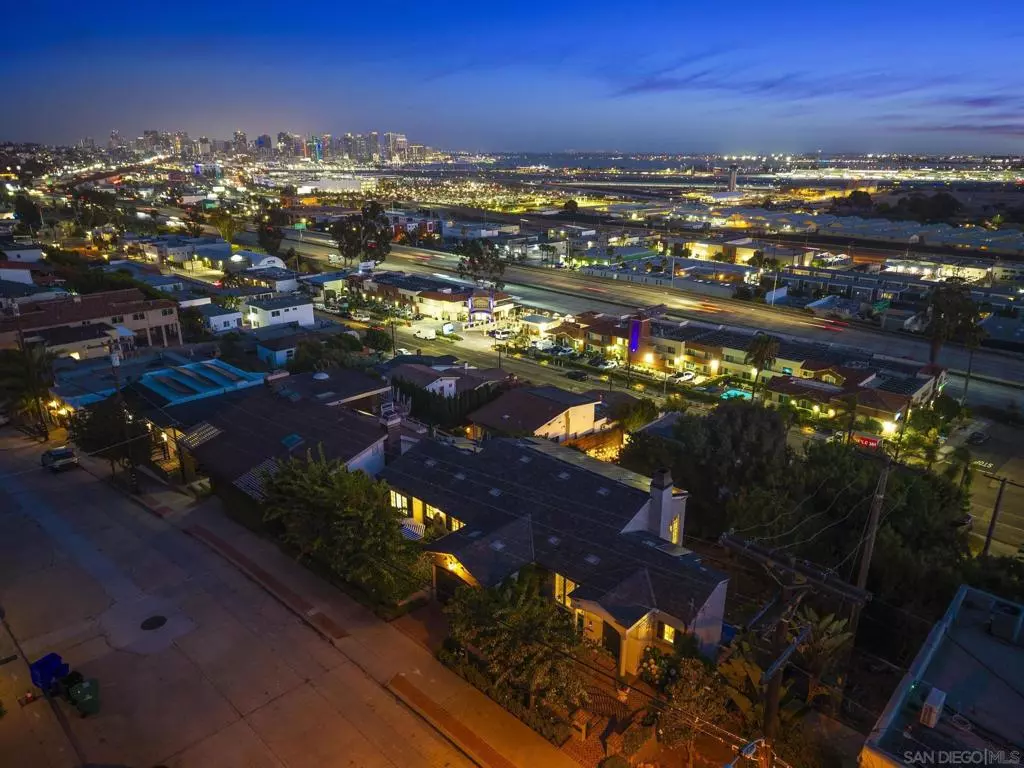 San Diego, CA 92110,2045 W California St