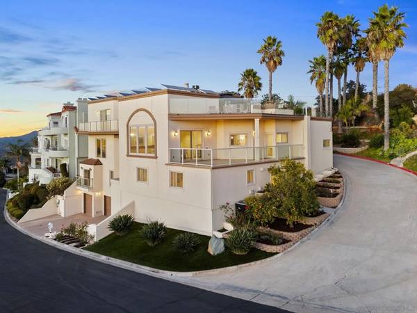 6215 Caminito Plata, San Diego, CA 92120