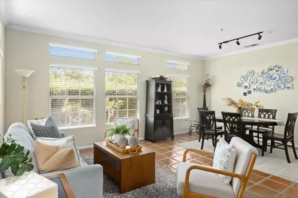 Escondido, CA 92027,2385 Amber Oak Ln