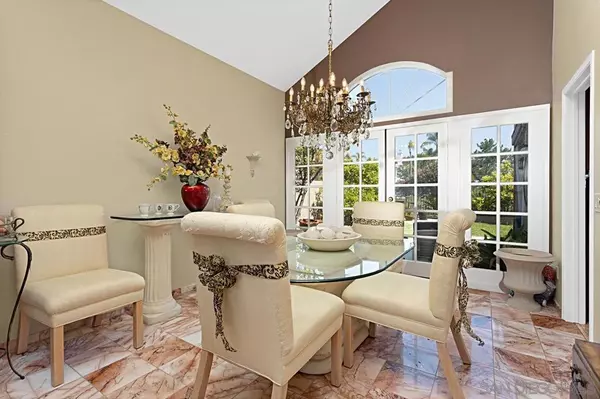 Oceanside, CA 92056,3708 Southridge
