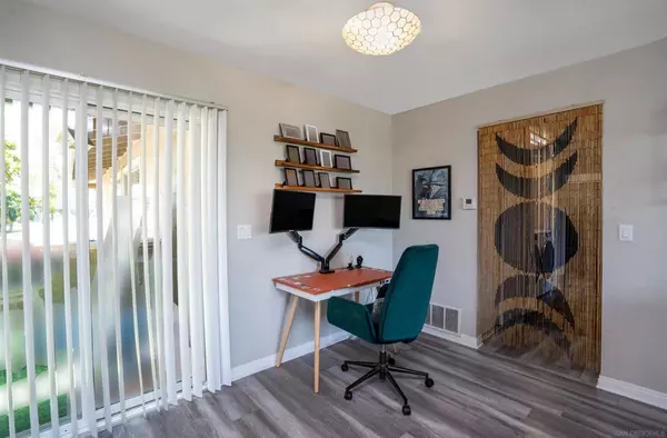 El Cajon, CA 92019,921 Amistad Ct D #514-370-04-28