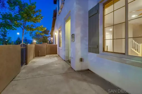 Chula Vista, CA 91915,1715 Rolling Water Dr #4