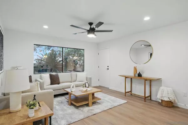 San Diego, CA 92119,7855 Golfcrest Dr #13
