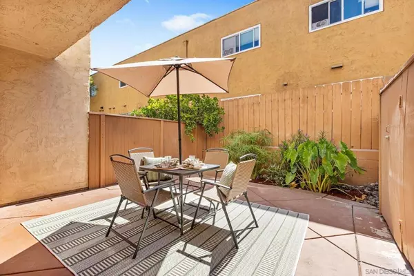 San Diego, CA 92120,6881 Alvarado Rd #9