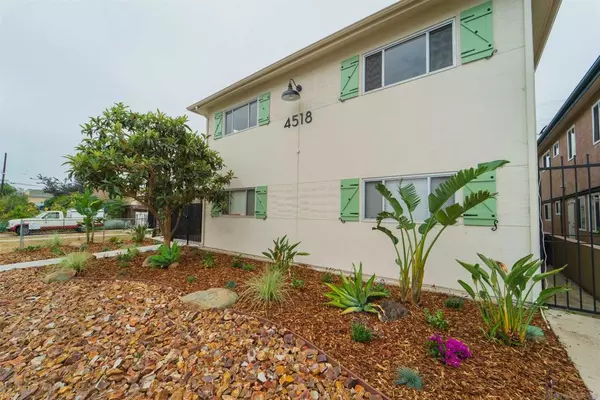 San Diego, CA 92116,4518 Kansas St
