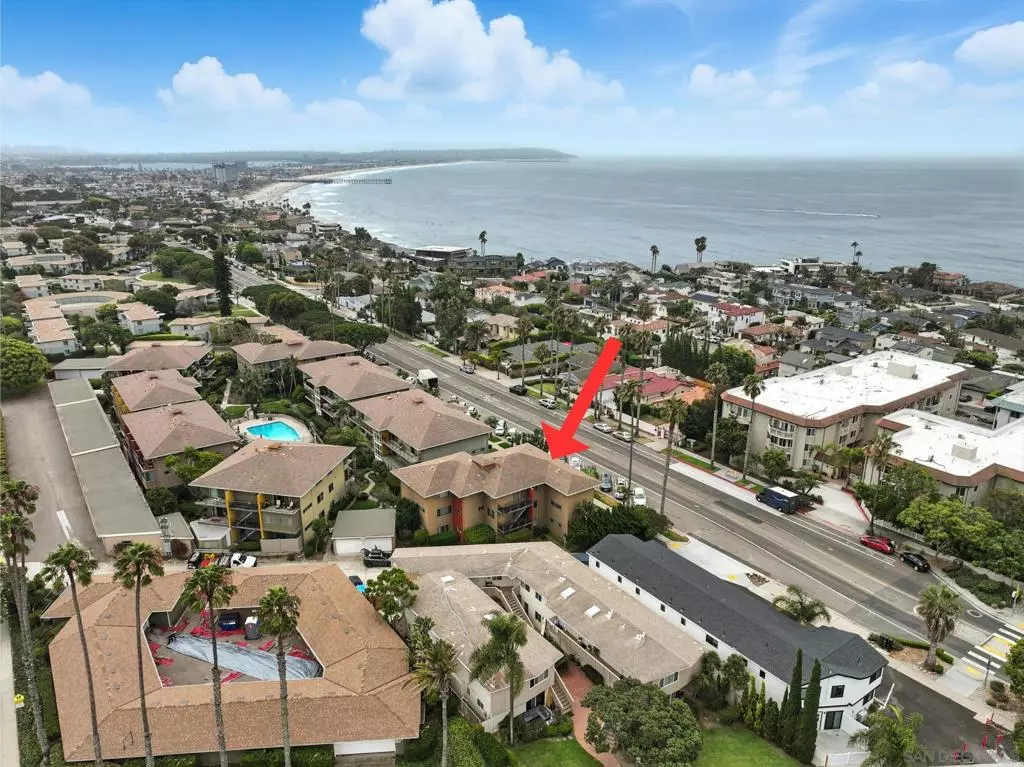 La Jolla, CA 92037,5377 La Jolla Blvd #1