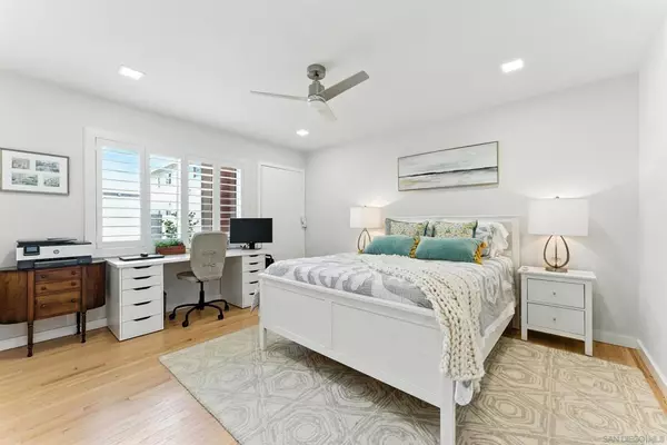 La Jolla, CA 92037,5377 La Jolla Blvd #1
