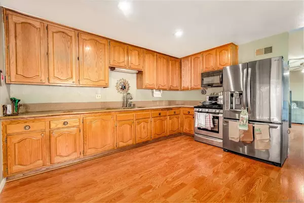 El Cajon, CA 92021,8546 Blanco Terrace
