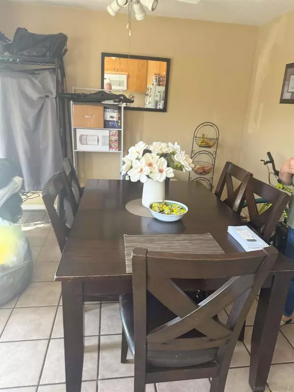 San Diego, CA 92113,1149 S 41St #27