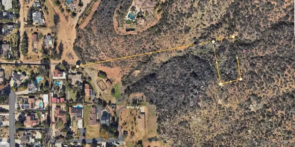 Poway, CA 92064,0 Carlson Ct.