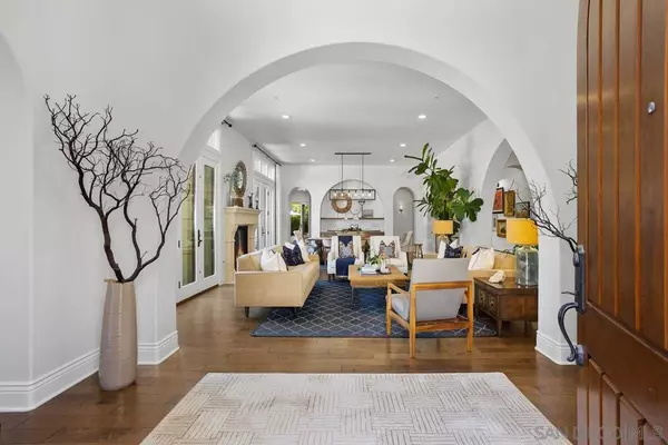 San Diego, CA 92130,10879 Equestrian Ridge Ct