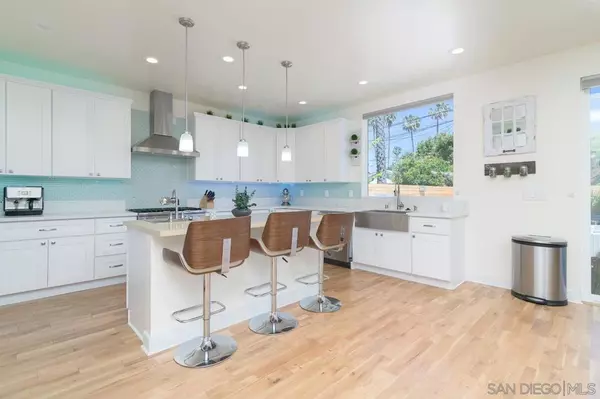 San Diego, CA 92109,1220 Emerald St
