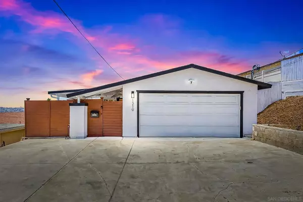 1210 Maria Ave, Spring Valley, CA 91977