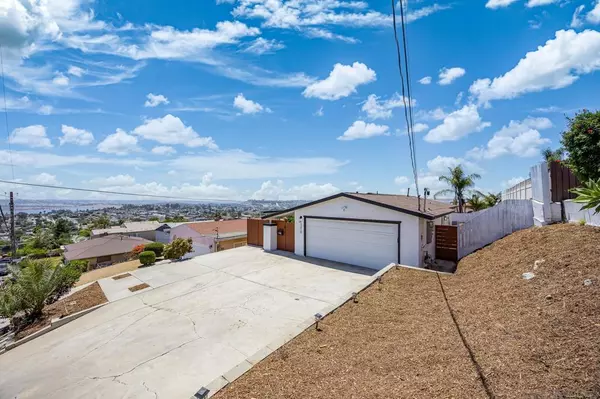 Spring Valley, CA 91977,1210 Maria Ave
