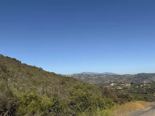 Fallbrook, CA 92028,2477 Lookout Mountain Road