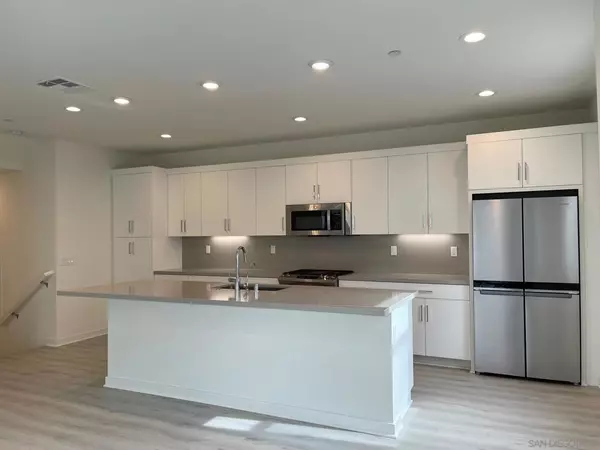 San Diego, CA 92108,3032 Marquee Way